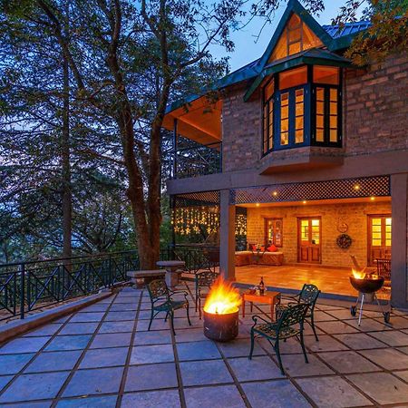 Stayvista At Paris Villa With Pvt Pool & Valley View Kasauli Dış mekan fotoğraf