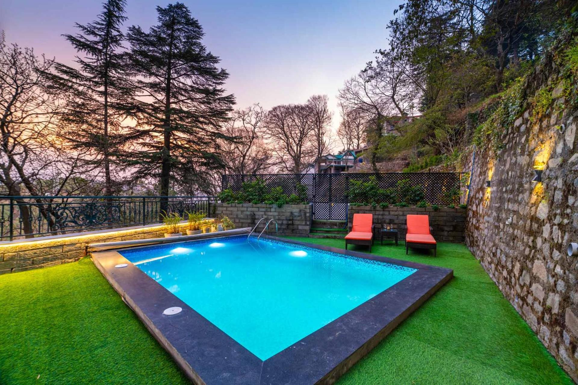 Stayvista At Paris Villa With Pvt Pool & Valley View Kasauli Dış mekan fotoğraf